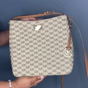 Michael Kors purse